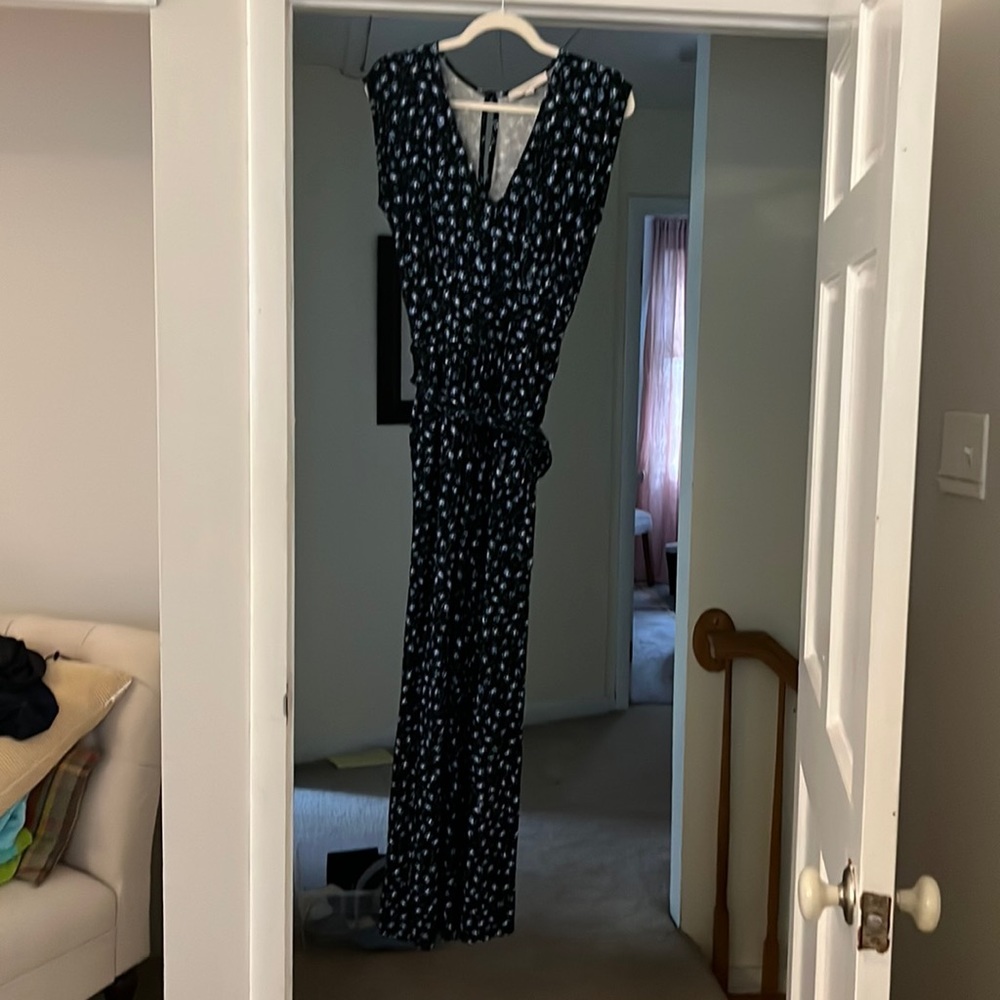 Loft Jumper size small